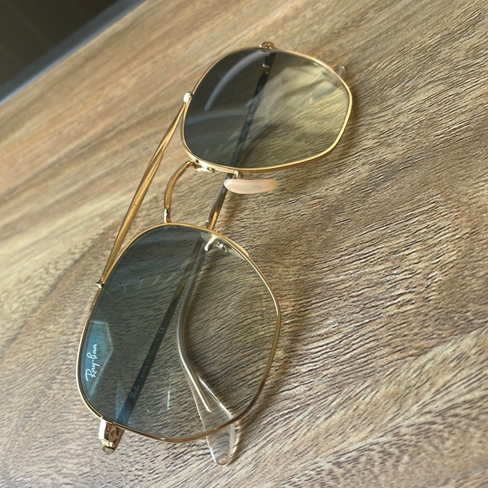 Ray-Band Aviators